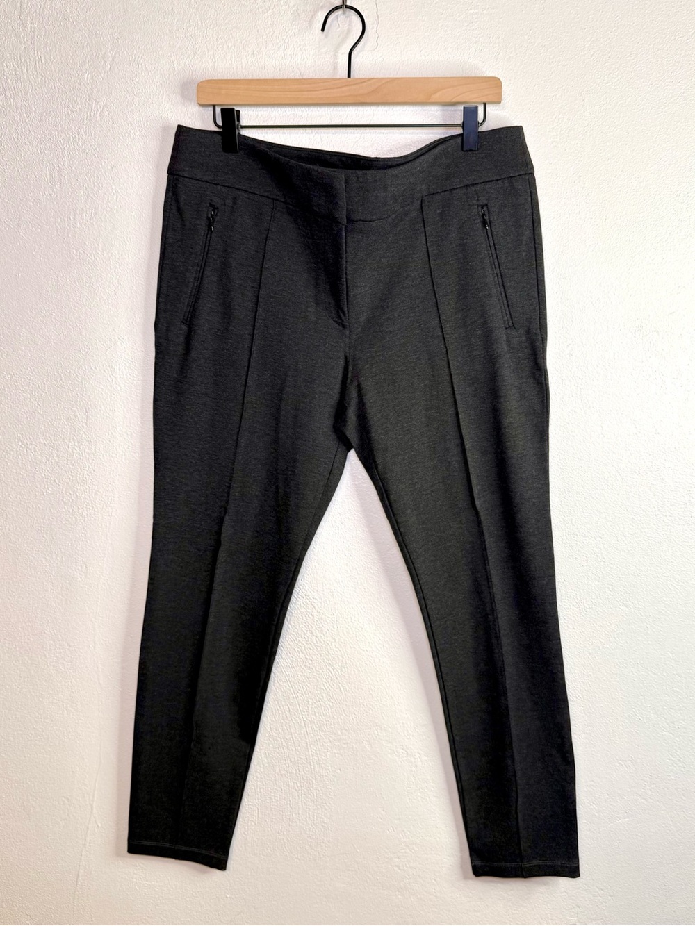 LOFT Charcoal Gray Cropped Straight Leg Ankle Tailored Ponte Dress Pants Size 14